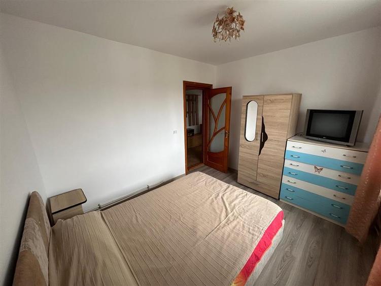 Apartament cu 2 camere de vanzare, zona Sud
