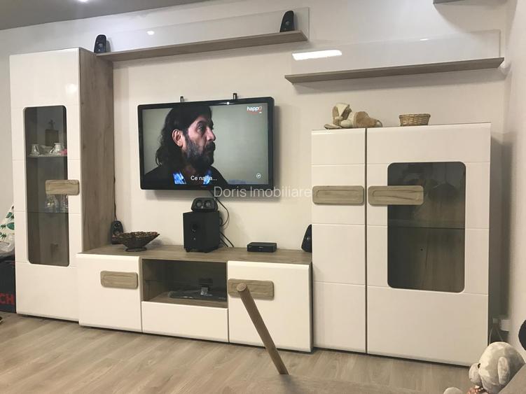 Apartament 4 camere mobilat si utilat ,decomandat,etaj 4/4,liber imediat, - 4