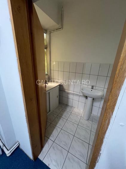 Spatiu comercial | Bd timisoara | STB 2 min | Tramvai 25 | 10 min - 11