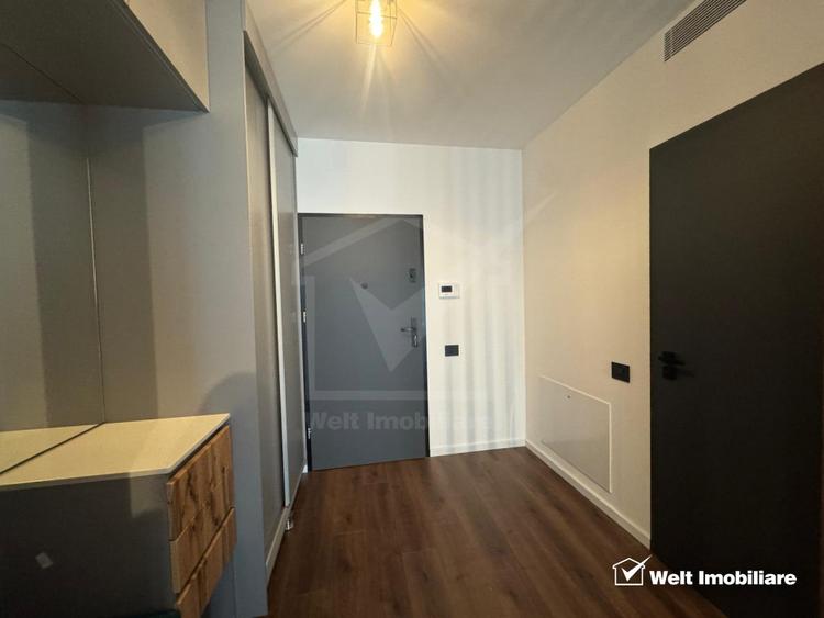 Studio modern, 41 mp + balcon, zona semicentrala