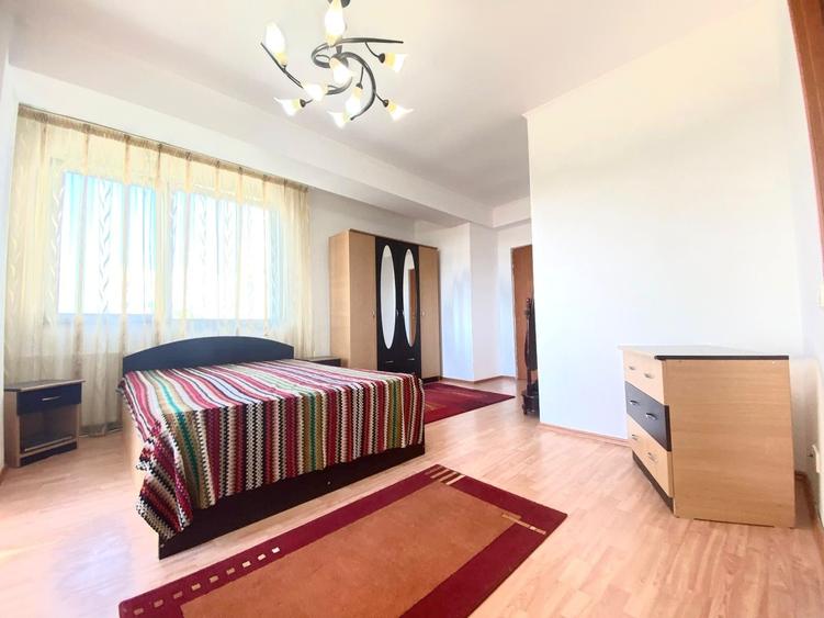 Oportunitate apartament 5 camere parcare inclusa Domenii