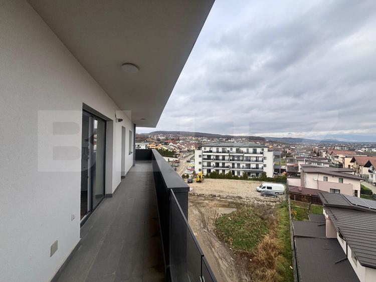 Apartament modern cu 3 camere, 65 mp utili+ terasa generoasa Str. Aurel V