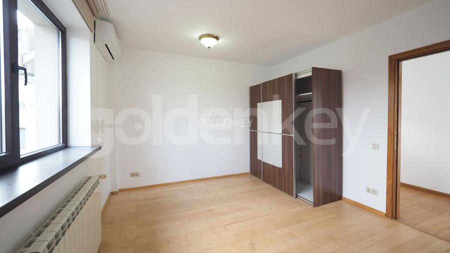 Vilă individuala superba cu 7 camere si piscina exterioara - 24