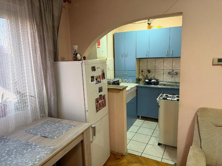 Vind apartament 2 camere - 3