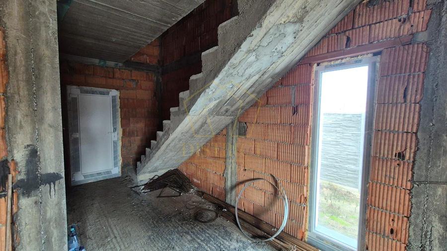 Duplex spatios cu 4 camere si 2 bai | Giroc