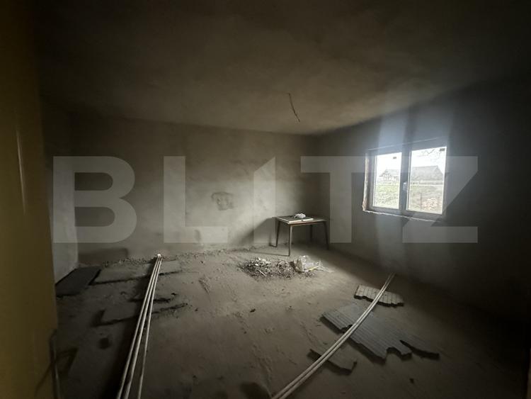Casa de vanzare, 177 mp, teren 30 ari, zona Doba