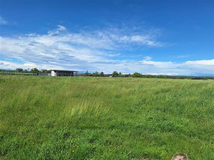Teren 2200 mp | Toate utilitatile - Zona Margineni
