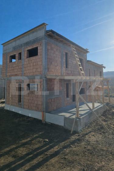 Duplex modern semifinisat, 135 mp, zona Oasului
