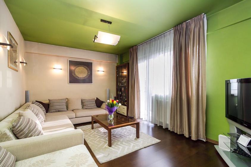 Duplex premium cu curte generoasă – lângă metrou Apărătorii Patriei