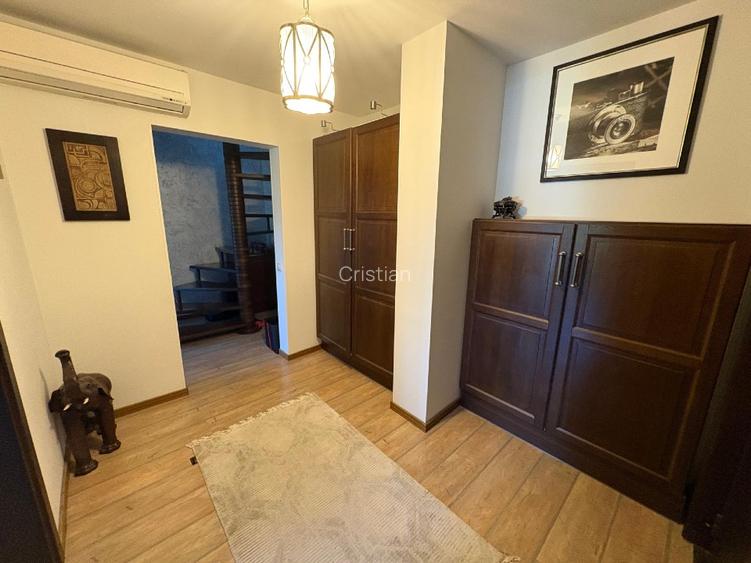 Duplex  - zona Trocadero mobilat si utilat proprietate personala - 13