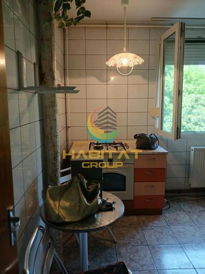 2 camere Berceni Resita centrala termica loc parcare mobilat