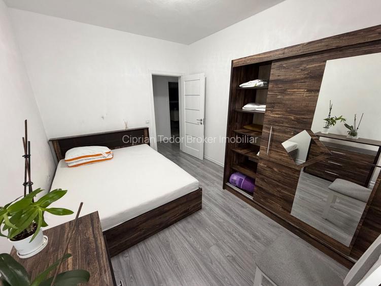 Apartament 3 camere de inchiriat - zona Arex - 2