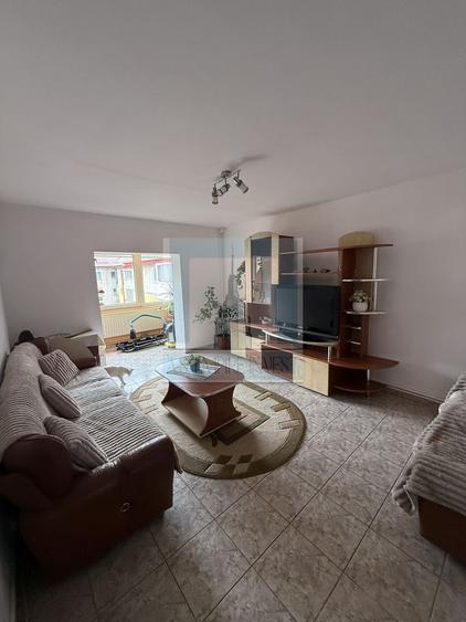 Apartament 4 camere, pe 2 nivele, 92 mp utili-zona Racadau