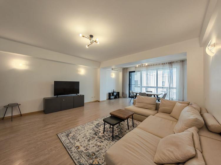 Apartament foarte spațios lângă Pădurea Băneasa | Spații de depozitare | Parcare
