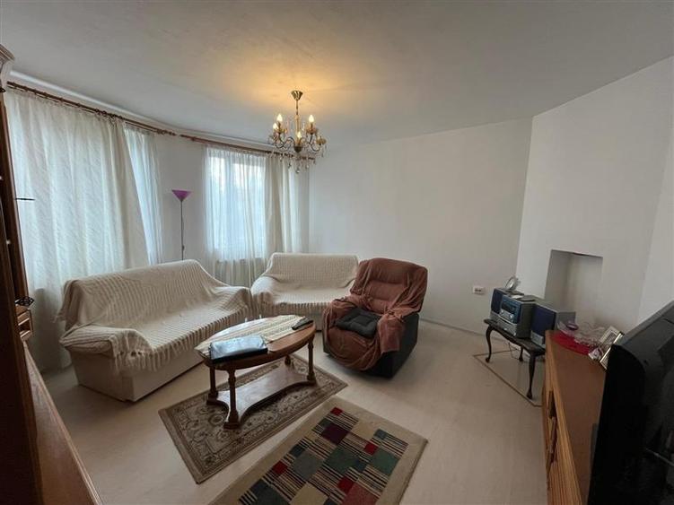 Caransebes, Casa cu Teren 385MP, Zona Racovita