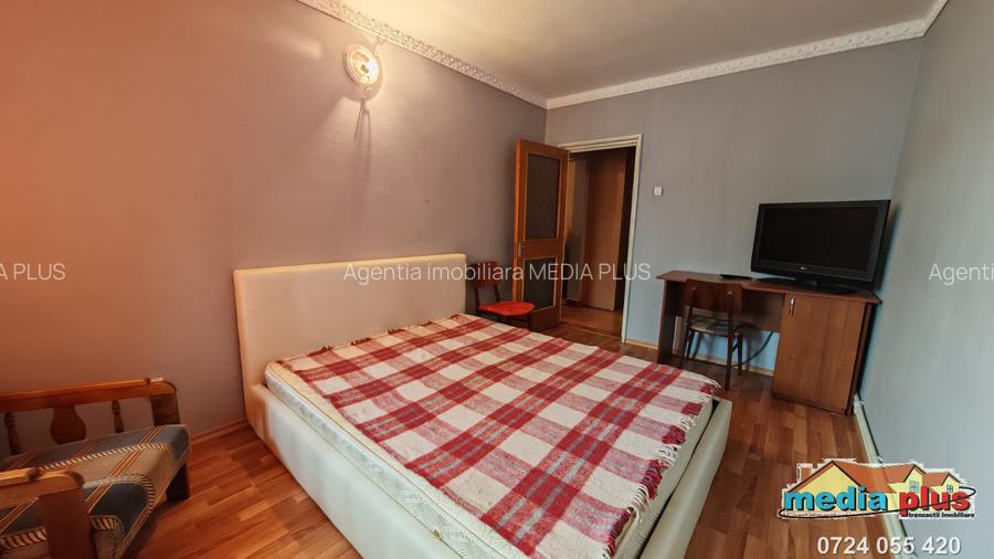 Apartament cu 3 camere decomandat, Micro 39A - 5