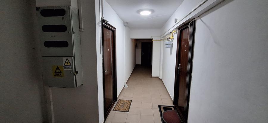 Zona Garii din Fagaras, apartament cu doua camere  25500 euro+TVA