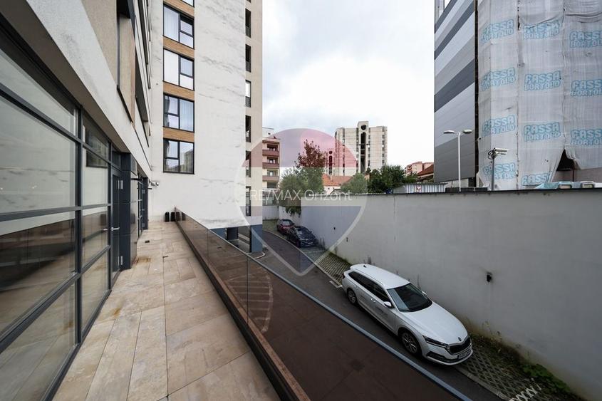 Spațiu comercial premium - 179mp, terasa 30mp - 13