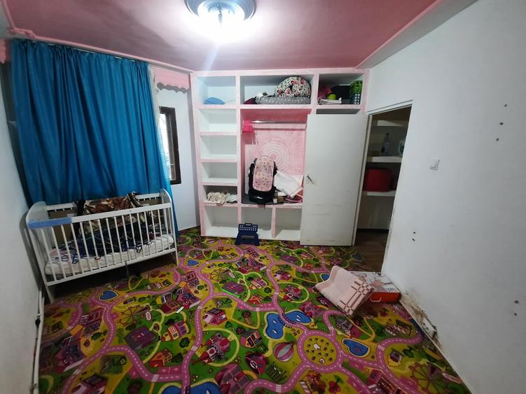Apartament cu 3 camere decomandat, zona Cug