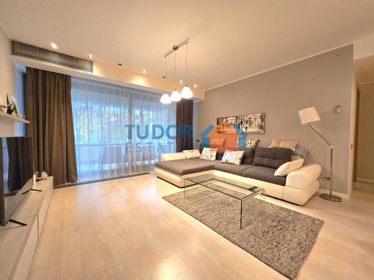 Beautiful 1 Bedroom Apartment with spacious terrace and full view to Herastrau