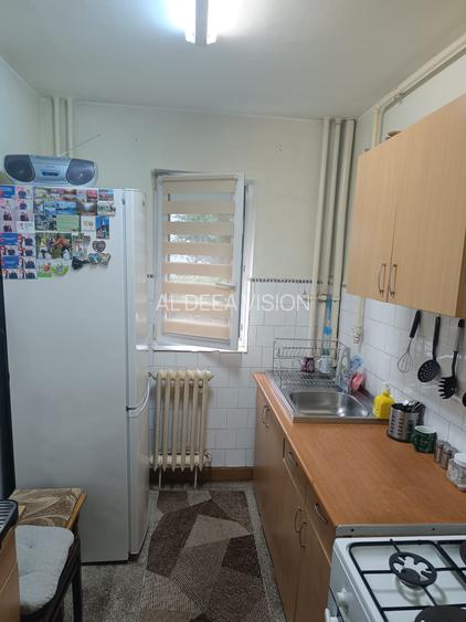Apartament 3 camere, de vânzare, în Mănăștur,  strada Retezat, 51mp - 5