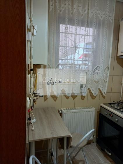 Apartamnet 2 camere 32mp, Decomandat, Zona Trapezului - 6