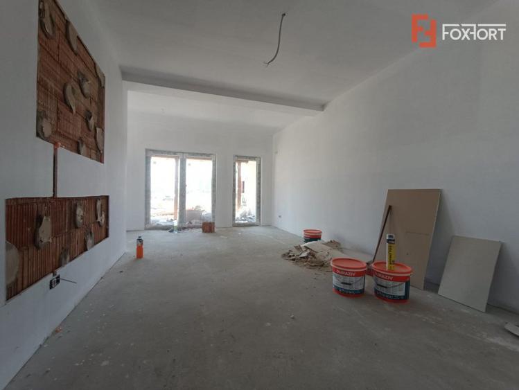 Duplex, 4 camere, 115 mp, toate utilitatile, la asfalt, in Chisoda - ID V3557