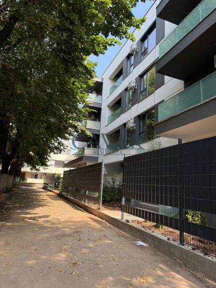 Cavar Residence Proiect Bradetului 24B Metrou Terasa Curte