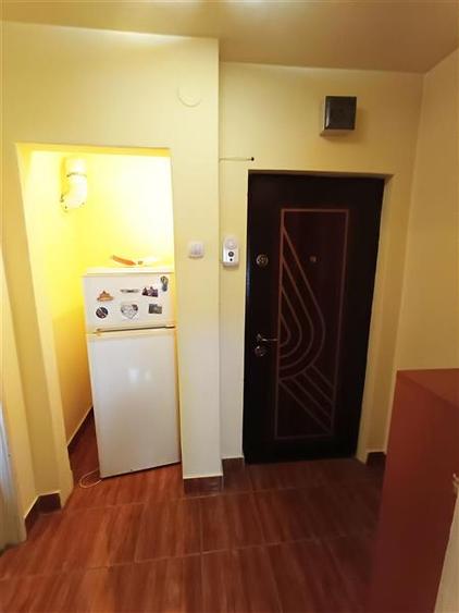 Apartament 2 cam. in Moldova Noua