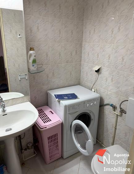 🏡 Apartament cu 4 camere de vânzare în Plopilor – 77 mp + 2 balcoane