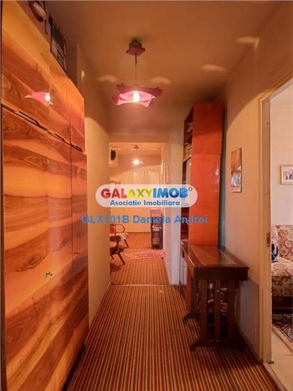 DE VANZARE APARTAMENT 3 CAMERE ULTRACENTRAL PIATA VICTORIEI