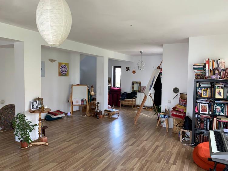 (120) Vilă cu stil lângă Pitești