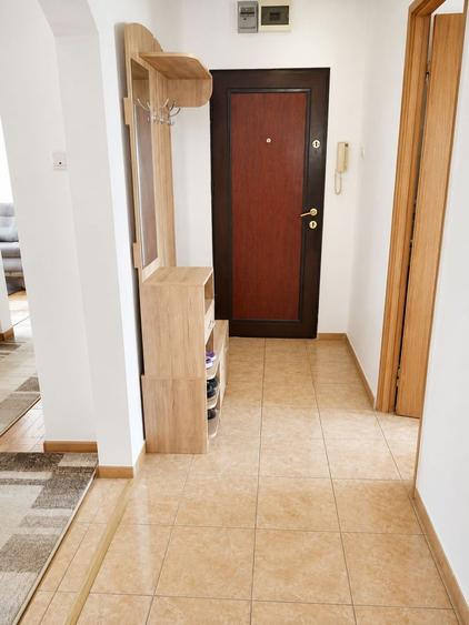 Girocului | 4 Camere | Decomandat | Etaj intermediar | Centrala proprie
