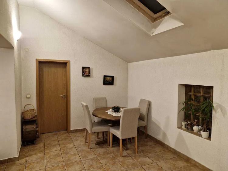 Casă mobilată cu vedere la pădure, 165 mp + teren 841 mp – gata de mutare