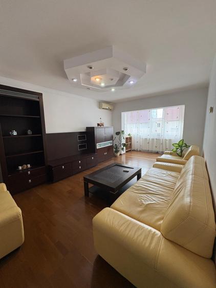 Apartament 3 camere, 82 mp, zona Ultracentral