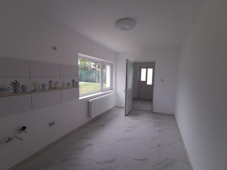 Casa cu etaj renovata zona Grivita