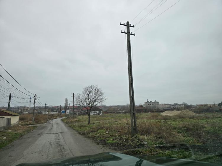 Vanzari terenuri in Tuzla