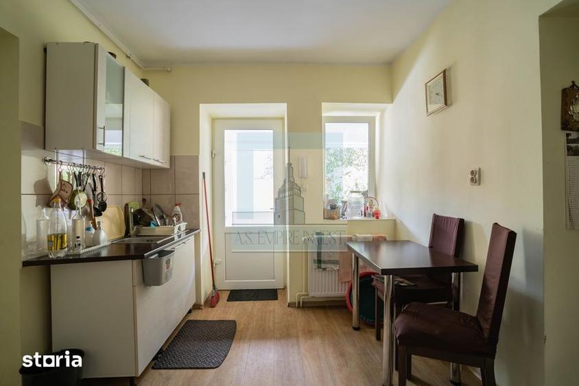 Casă/Vila de vânzare/ zona Sacele