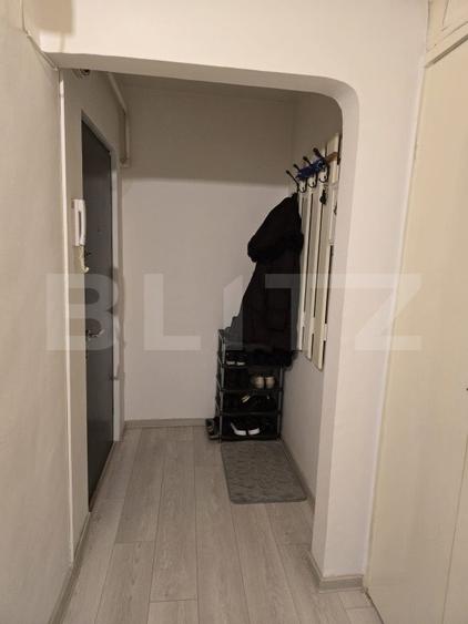 Apartament 2 camere, 57 mp, Micro 16
