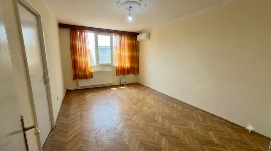 Apartament cu 3 camere decomandat | Tiglina 2 | B-uri | etaj 3/4