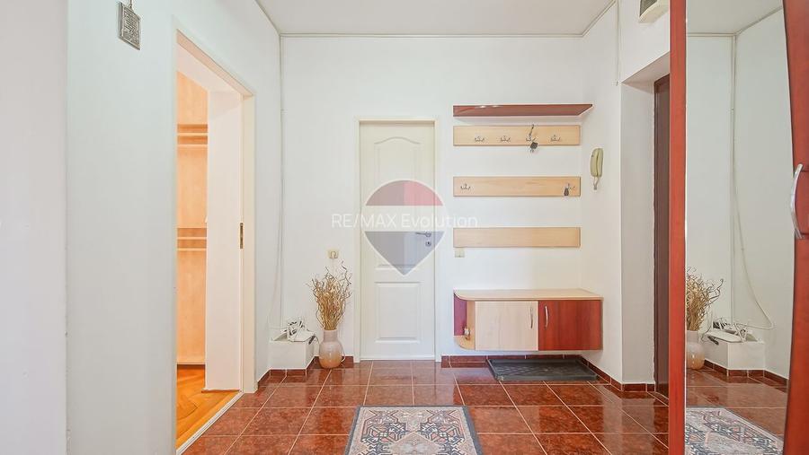 Apartament 2 camere Dobrogeanu Gherea | Racadau | loc parcare si boxa