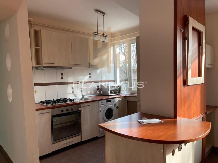 Închiriere - apartament 2 camere decomandat | Etaj 1 | zona RFN