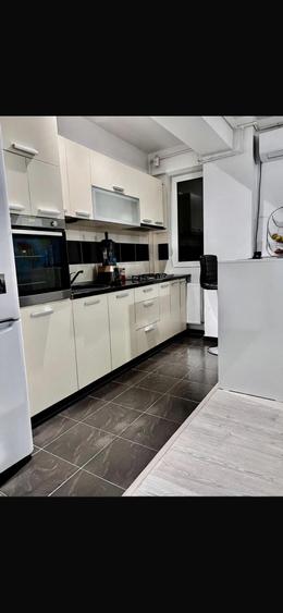 3 camere Mobilat Utilat Sector 6 / Militari Residence