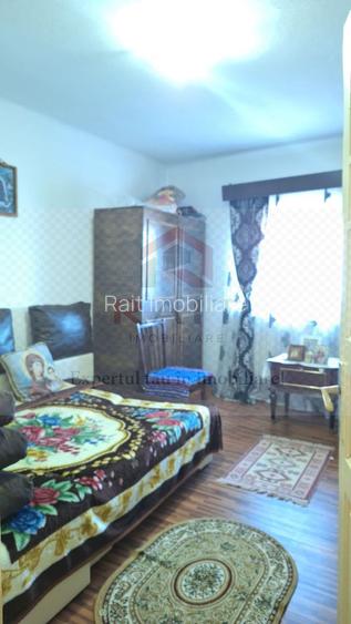 Casă individuală 6 camere de vânzare Corbeni Oeștii Ungureni Argeș - 13