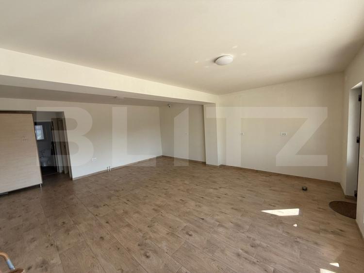 Spatiu Comercial, 52 mp, zona Selgros
