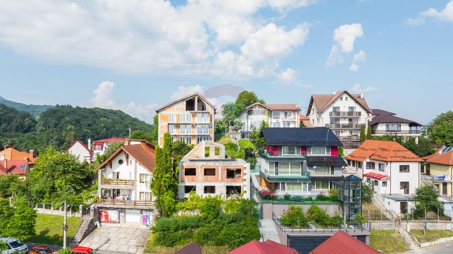 Casă cu potențial investițional pe Str. Căprioarei, Brașov - 4