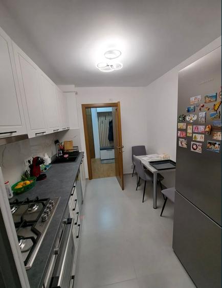 Vânzare apartament 3 camere Crângași cu centrală proprie