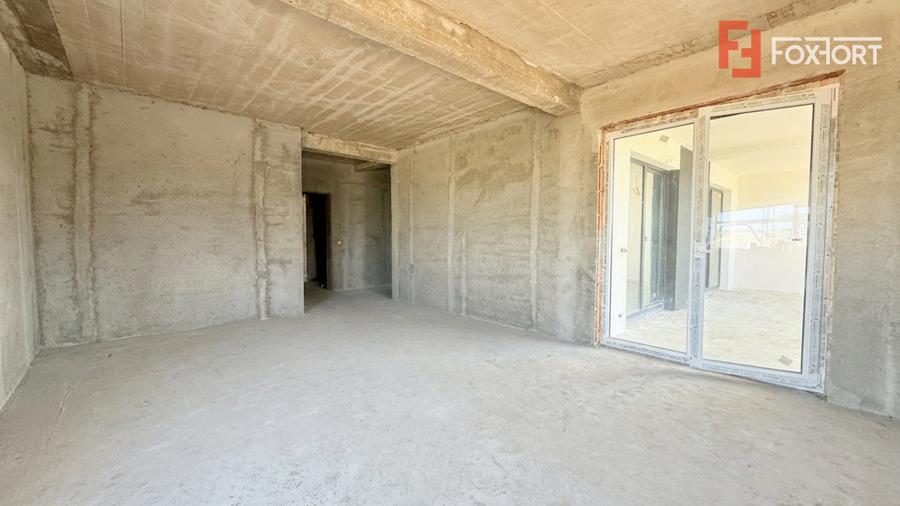 Apartament de vanzare, 3 camere + 300 mp curte - Mosnita - Drumul Boilor