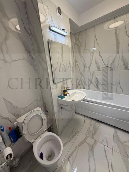 SPATIU COMERCIAL  - Exigent Plaza Faza 4 - SCARA EXTERIOARA