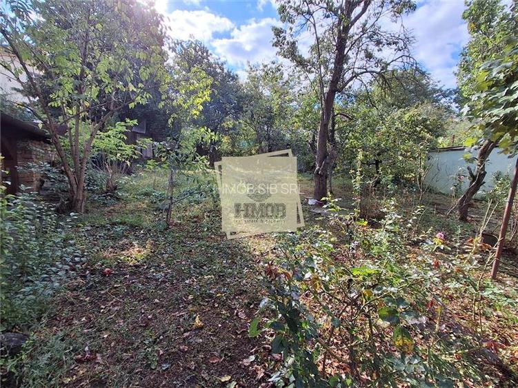 Casa cu 3 camere terasa si teren de 488 mp zona Parcul Sub Arini - 5
